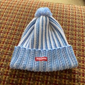 Supreme contrast beanie